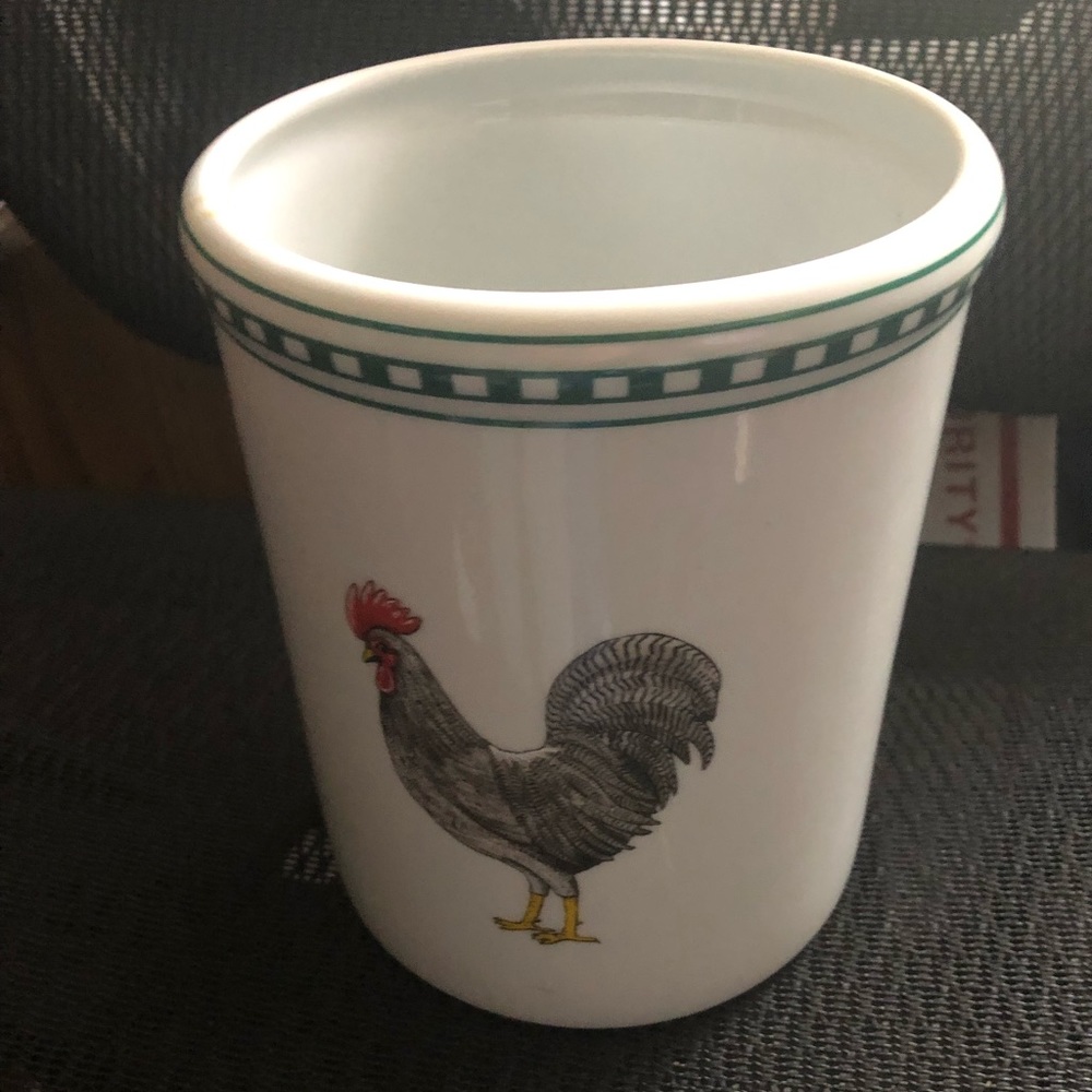 Cordon Bleu Chicken Utensil Holder- 526 $25 or $20 w/offer